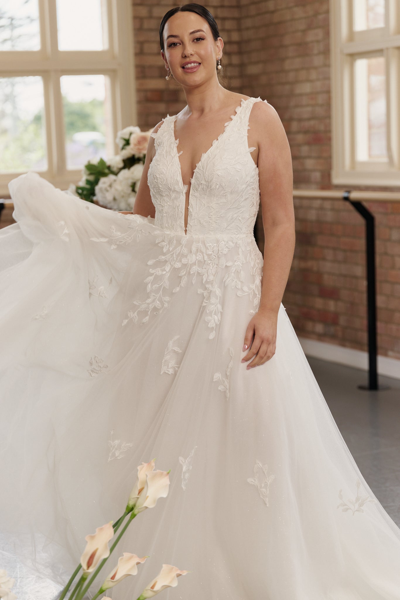 Celine wedding dress with V-neck, embroidered princess-style skirt