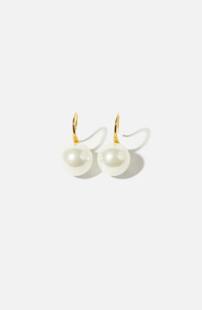 Millie - Gold Single Pearl Earrings