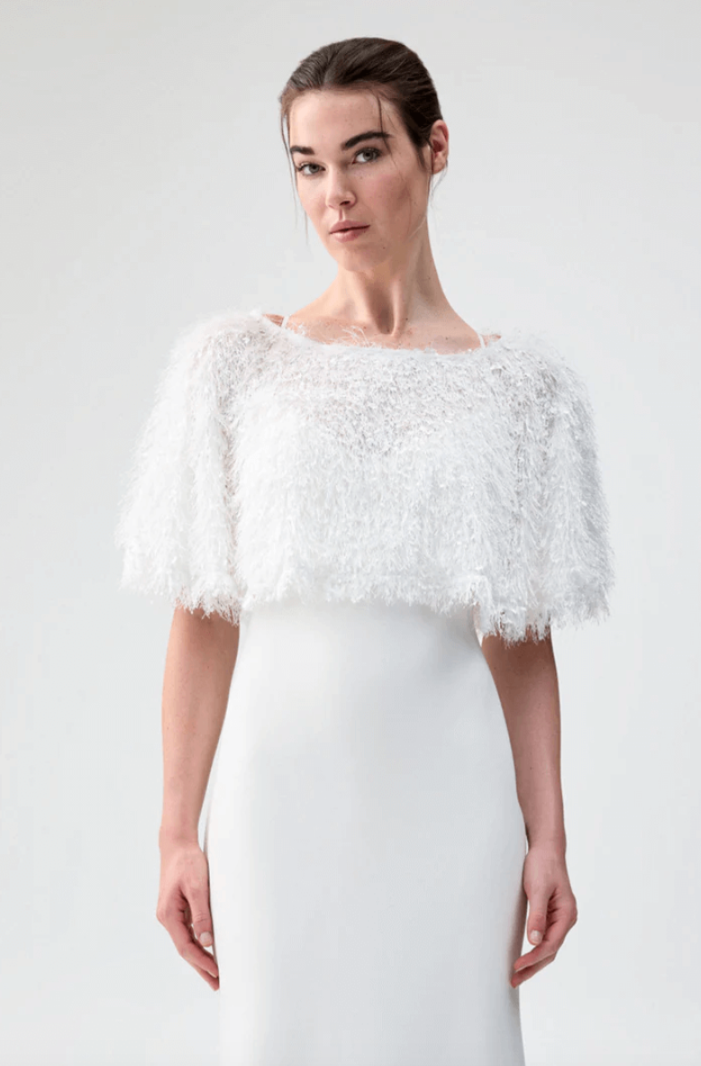 Pluma Cape White